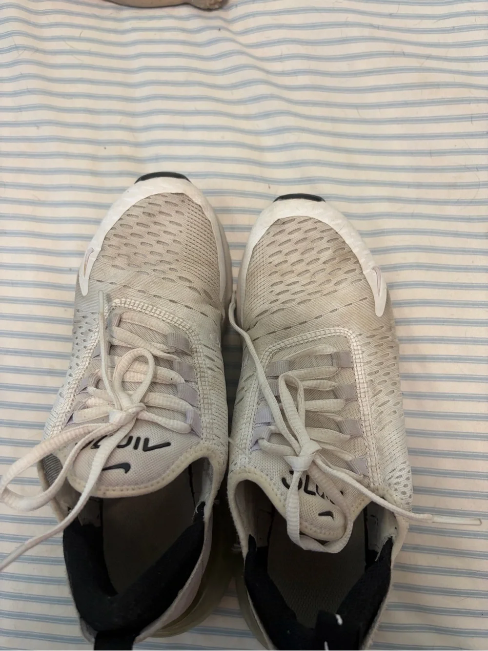 Women's Nike air max 270